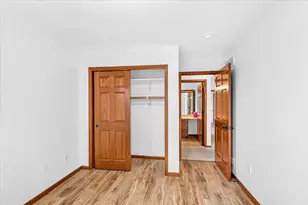 360 S Goldenrod Dr, Sun Prairie, WI 53590 - Photo 43