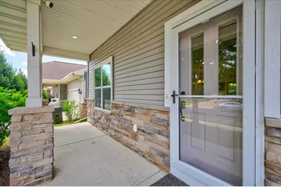 360 S Goldenrod Drive, Sun Prairie, WI 53590 - Photo 3