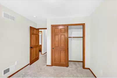 360 S Goldenrod Drive, Sun Prairie, WI 53590 - Photo 37