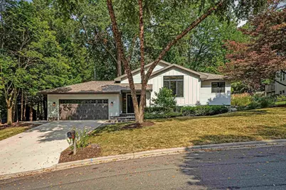 5405 Greenleaf Drive, Madison, WI 53713 - Photo 3