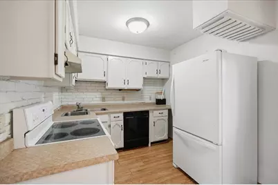 2202 Post Road, Madison, WI 53713 - Photo 9