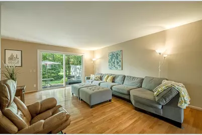 22 Whitcomb Circle, Madison, WI 53711 - Photo 5