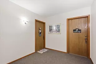 1406 Wheeler Rd, Madison, WI 53704 - Photo 9