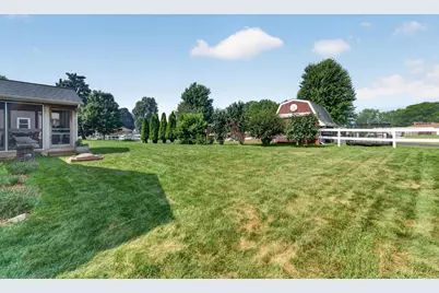 716 Holy Cross Way, Madison, WI 53704 - Photo 35