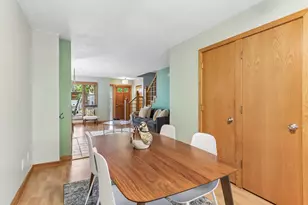 308 N Pinckney St, Madison, WI 53703 - Photo 11