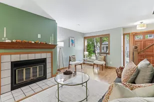 308 N Pinckney St, Madison, WI 53703 - Photo 5