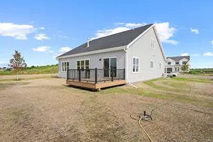 1421 Stonehaven Dr, Sun Prairie, WI 53590 - Photo 7