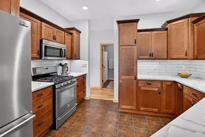10 Glen Brook Way #105, Fitchburg, WI 53711 - Photo 11