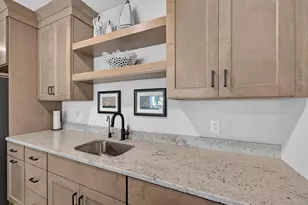 6727 Bellflower Pointe Dr, DeForest, WI 53532 - Photo 43