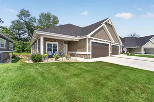 6727 Bellflower Pointe Dr, DeForest, WI 53532 - Photo 51