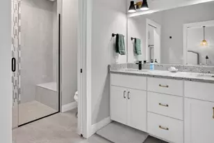 6727 Bellflower Pointe Dr, DeForest, WI 53532 - Photo 29