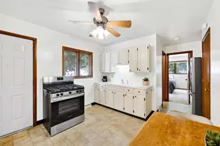 174 Farrell St, Madison, WI 53714 - Photo 17