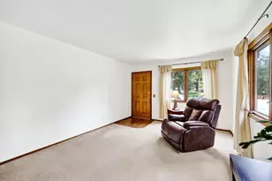 174 Farrell St, Madison, WI 53714 - Photo 15