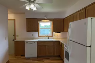 4509 Bunker Hill Ln, Madison, WI 53704 - Photo 13