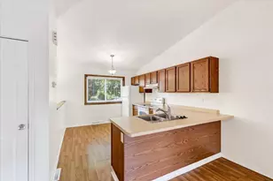 3065 Cimarron Trail, Madison, WI 53719 - Photo 17