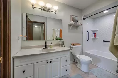 6628 Offshore Drive, Madison, WI 53705 - Photo 17