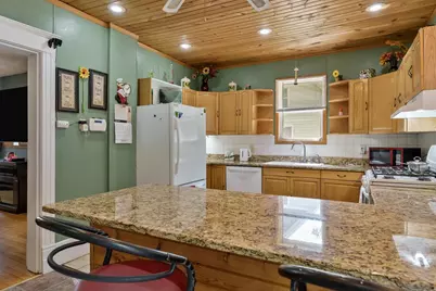 923 Highland Avenue, Beloit, WI 53511 - Photo 25