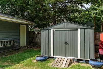 923 Highland Avenue, Beloit, WI 53511 - Photo 35
