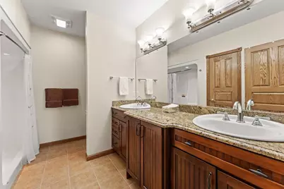 410 W Elroy Street, Elroy, WI 53929 - Photo 55
