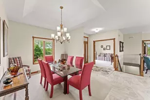 410 W Elroy St, Elroy, WI 53929 - Photo 11
