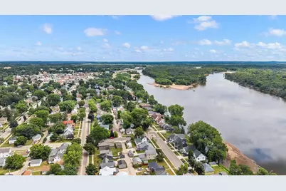 709 W Edgewater Street, Portage, WI 53901 - Photo 5