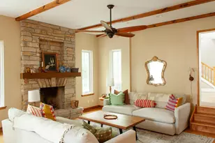 1046 Edinborough Ct, Lake Geneva, WI 53147 - Photo 3