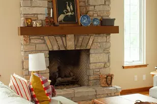 1046 Edinborough Ct, Lake Geneva, WI 53147 - Photo 11