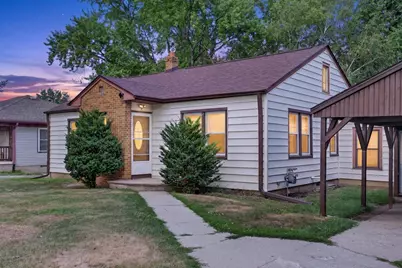 417 N Cedar Street, Horicon, WI 53032 - Photo 1
