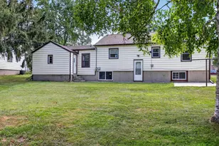 417 N Cedar St, Horicon, WI 53032 - Photo 23