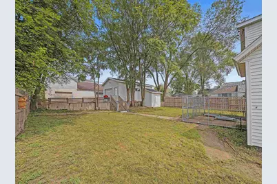 427 E Cook Street, Portage, WI 53901 - Photo 5