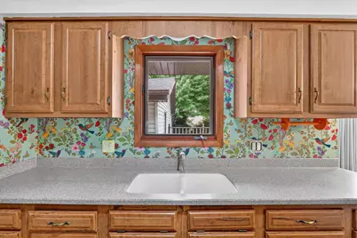 4 S Wright Road, Janesville, WI 53546 - Photo 11