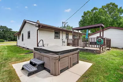 4 S Wright Road, Janesville, WI 53546 - Photo 31
