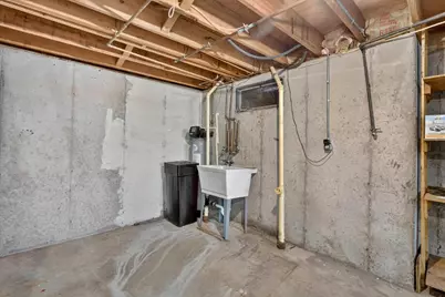 4 S Wright Road, Janesville, WI 53546 - Photo 37