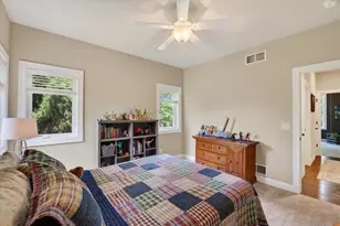 912 Pebblebrook Dr, Waunakee, WI 53593 - Photo 41
