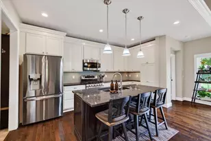 912 Pebblebrook Dr, Waunakee, WI 53593 - Photo 9