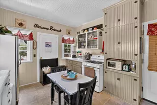608 E High St, Milton, WI 53563 - Photo 23