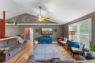 1106 20th St, Baraboo, WI 53913 - Photo 19