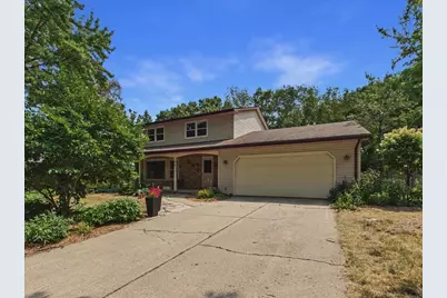 6909 Colony Drive, Madison, WI 53717 - Photo 3