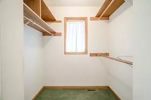 321 Sauk Creek Dr, Madison, WI 53717 - Photo 33