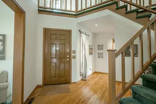 321 Sauk Creek Dr, Madison, WI 53717 - Photo 9