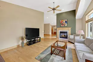 617 Nightingale Ln, Cottage Grove, WI 53527 - Photo 3
