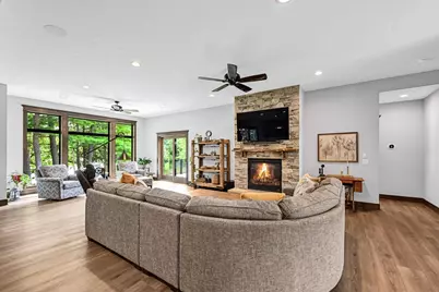 8102 N Bowers Lake Road, Milton, WI 53563 - Photo 7