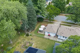 110 Buckingham Ln, Madison, WI 53714 - Photo 43
