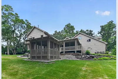 2395 White Oak Trail, Oregon, WI 53575 - Photo 7
