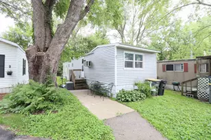 W5631 State Rd 33 Road, La Crosse, WI 54601 - Photo 1