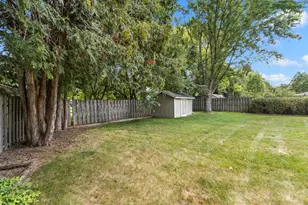 349 Seminole Rd, Janesville, WI 53545 - Photo 35