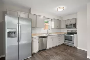 307 Valorie Ln, Monona, WI 53716 - Photo 11