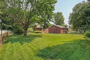 819 1st St, New Glarus, WI 53574 - Photo 35