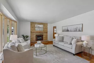 520 6th St, Waunakee, WI 53597 - Photo 3