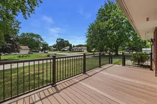 105 Holman Rd, Deerfield, WI 53531 - Photo 7